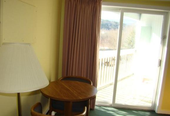 Happy Trails Motel Ludlow Eksteriør billede
